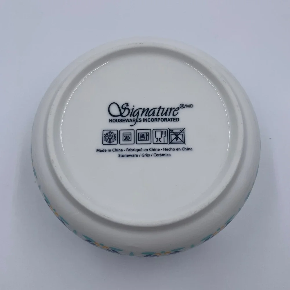 Signature Housewares brand signature